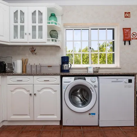 Prázdninový dům Lagoa De Albufeira - Private Pool, 4 Bedrooms, Bbq & Near *