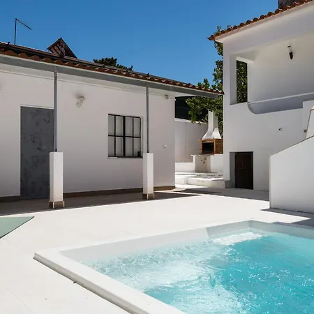 Lagoa De Albufeira - Private Pool, 4 Bedrooms, Bbq & Near *