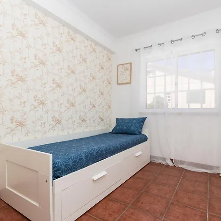 Lagoa De Albufeira - Private Pool, 4 Bedrooms, Bbq & Near * Sesimbra