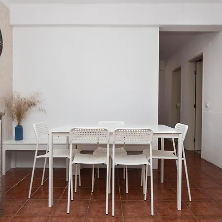 Lagoa De Albufeira - Private Pool, 4 Bedrooms, Bbq & Near *